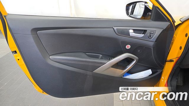 Hyundai Veloster 2014 — photo 14