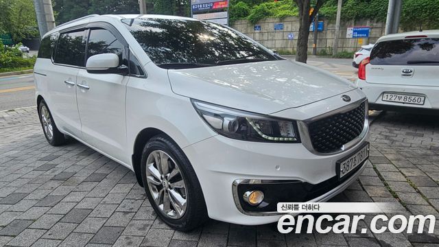 Kia Canival 2018 — photo 2