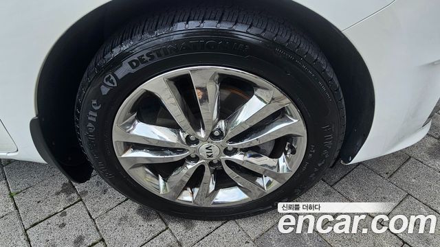 Kia Canival 2018 — photo 8