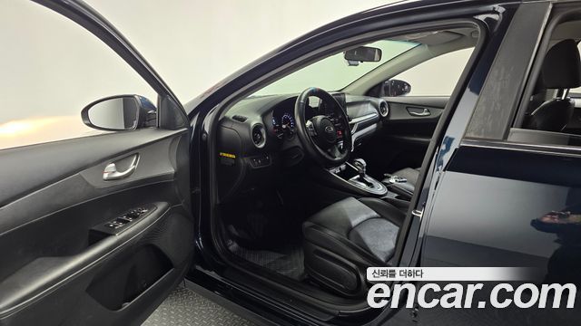 Kia K3 2019 — photo 10