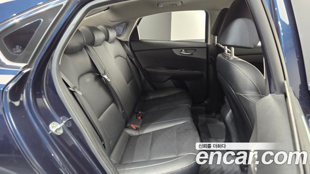 Kia K3 2019 — photo 11