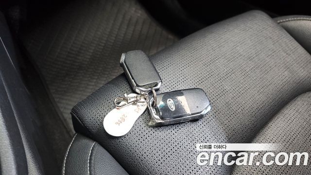 Kia K3 2019 — photo 15