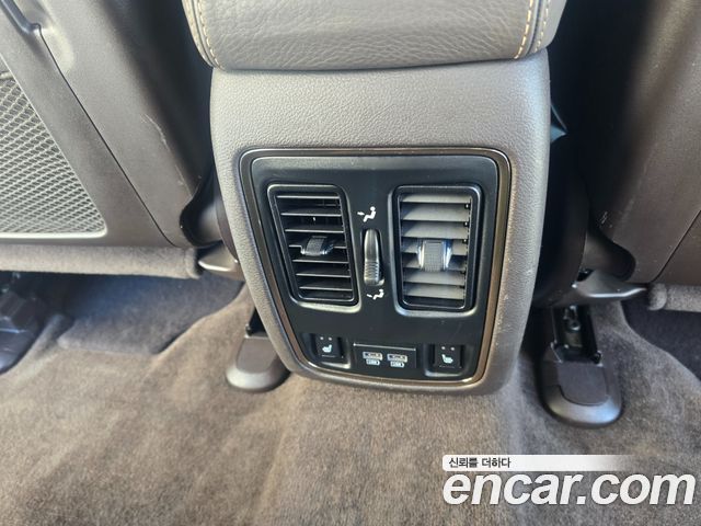 Jeep Cherokee 2016 — photo 10