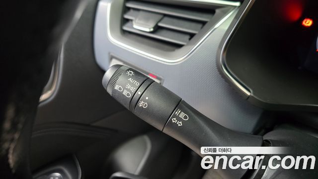 Renault Korea XM3 2020 — photo 27
