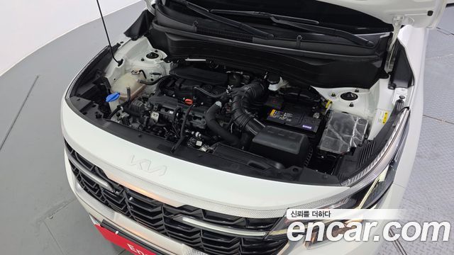 Kia Seltos 2023 — photo 6