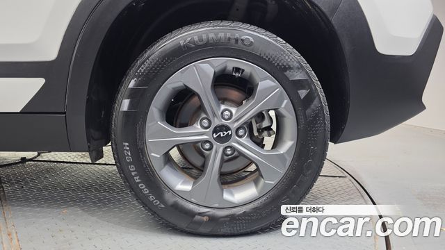 Kia Seltos 2023 — photo 7