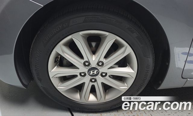 Hyundai AVANTE 2016 — photo 5