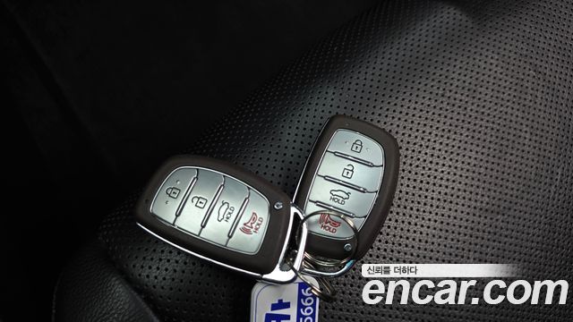 Hyundai AVANTE 2016 — photo 22