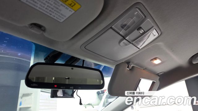 Hyundai AVANTE 2016 — photo 25