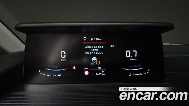 Hyundai Staria 2025 — photo 11