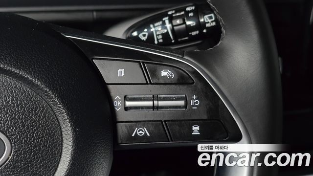 Hyundai Staria 2025 — photo 20