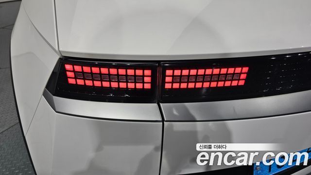 Hyundai Ioniq5 2022 — photo 9