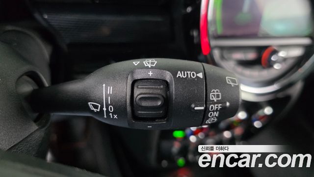 Mini Clubman 2019 — photo 24