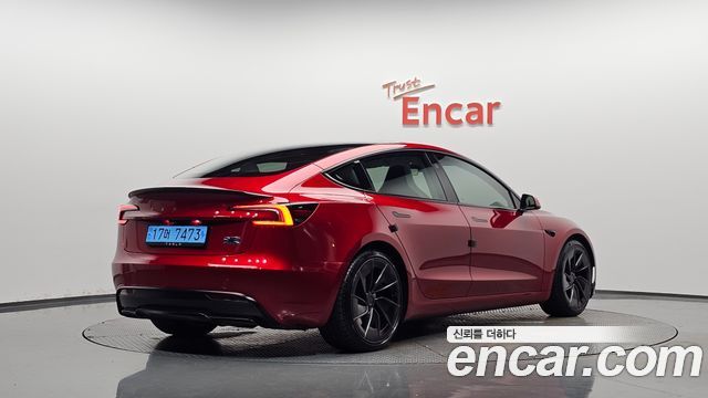 Tesla Model 3 2024 — photo 2