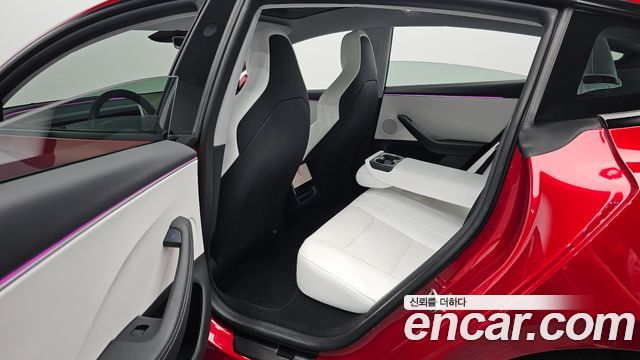 Tesla Model 3 2024 — photo 16
