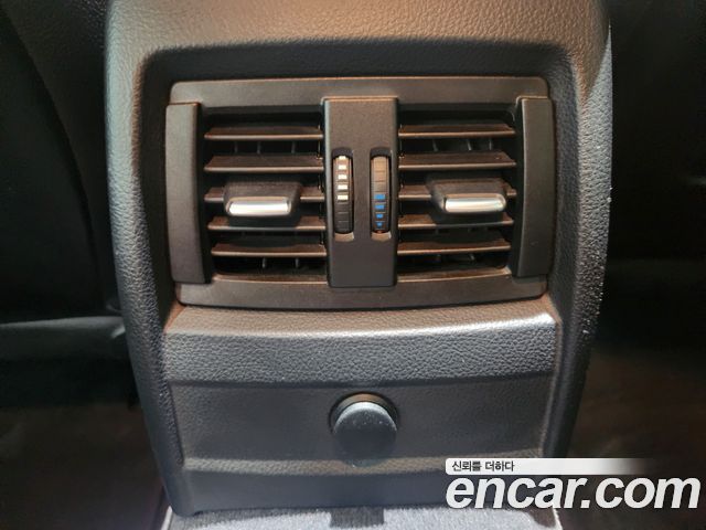 BMW 3-Series 2013 — photo 13