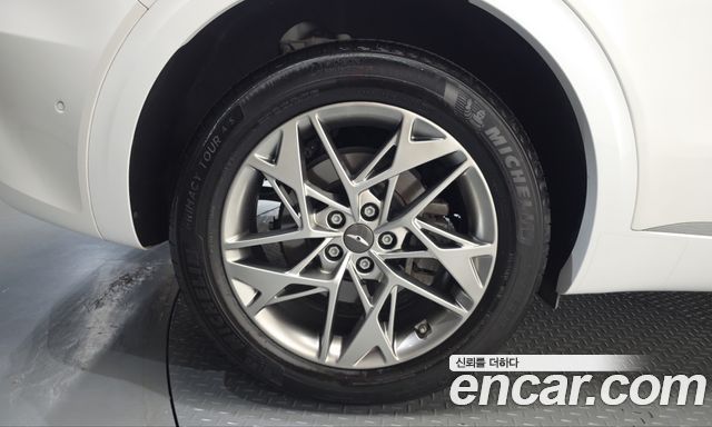 Genesis GV70 2023 — photo 5