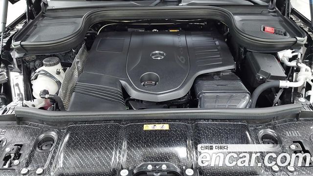 Mercedes-Benz GLE-Class 2026 — photo 6