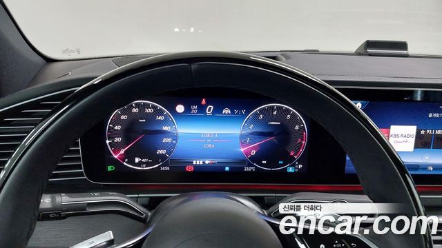 Mercedes-Benz GLE-Class 2026 — photo 8