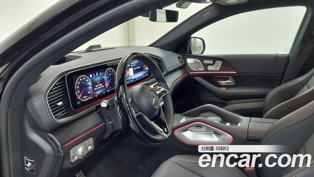 Mercedes-Benz GLE-Class 2026 — photo 13
