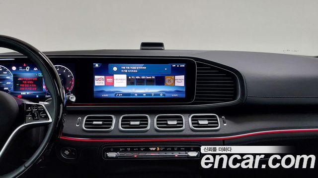 Mercedes-Benz GLE-Class 2026 — photo 16