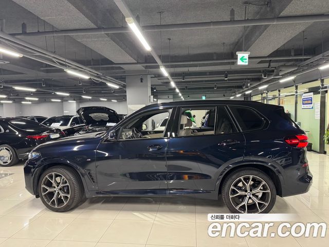 BMW X5 2026 — photo 2