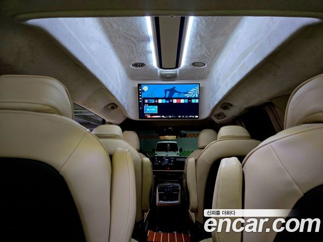 Kia Canival 2024 — photo 7