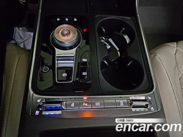 Kia Canival 2024 — photo 12