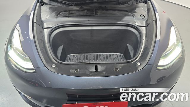 Tesla Model Y 2021 — photo 6
