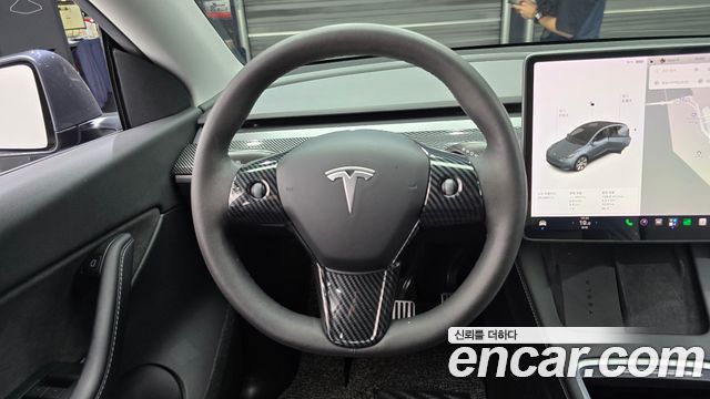 Tesla Model Y 2021 — photo 19