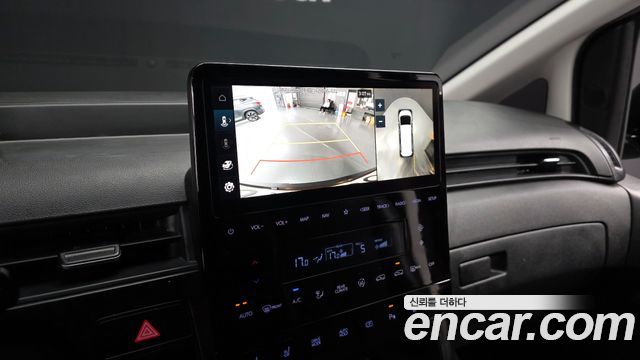 Hyundai Staria 2024 — photo 15
