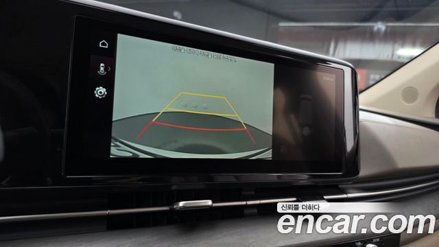 Kia Canival 2023 — photo 15