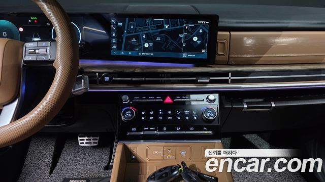 Hyundai Santafe 2025 — photo 20