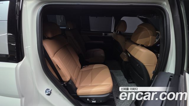 Hyundai Santafe 2025 — photo 24