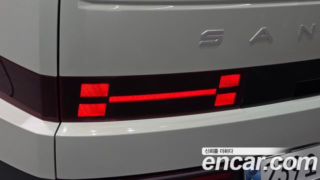 Hyundai Santafe 2025 — photo 9