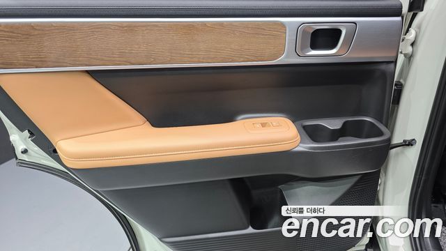 Hyundai Santafe 2025 — photo 15