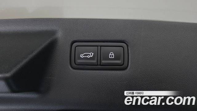 Hyundai Santafe 2025 — photo 27