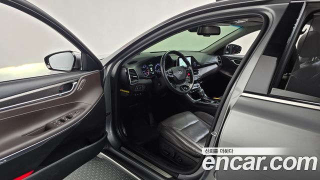 Hyundai Grandeur 2018 — photo 10
