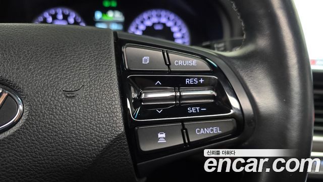 Hyundai Grandeur 2018 — photo 16