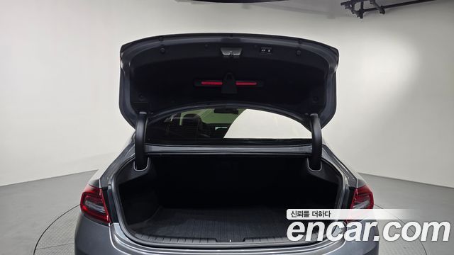 Hyundai Grandeur 2018 — photo 20
