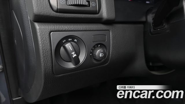 KG Mobility Rexton 2017 — photo 12