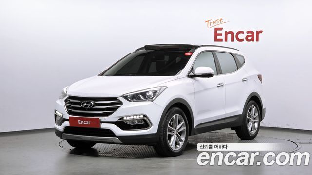 Hyundai Santafe 2016 — photo 1