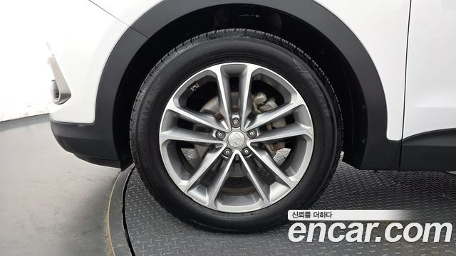Hyundai Santafe 2016 — photo 5