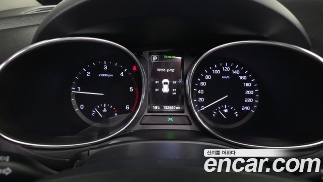 Hyundai Santafe 2016 — photo 8
