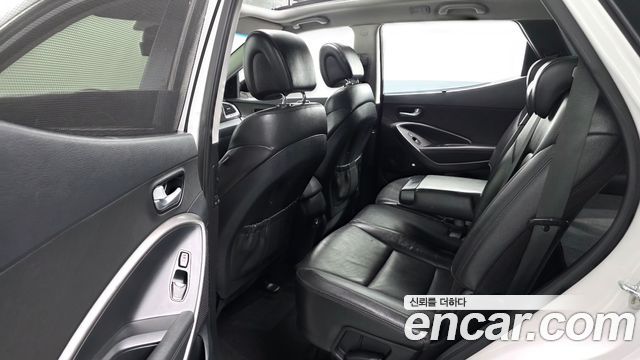 Hyundai Santafe 2016 — photo 11