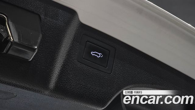 Hyundai Santafe 2016 — photo 20