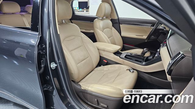 Hyundai Grandeur 2017 — photo 18