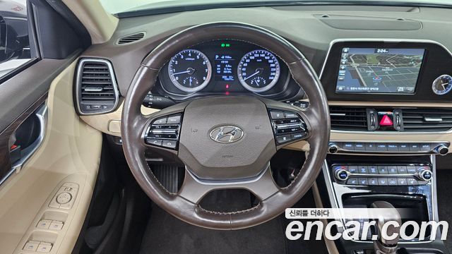 Hyundai Grandeur 2017 — photo 19
