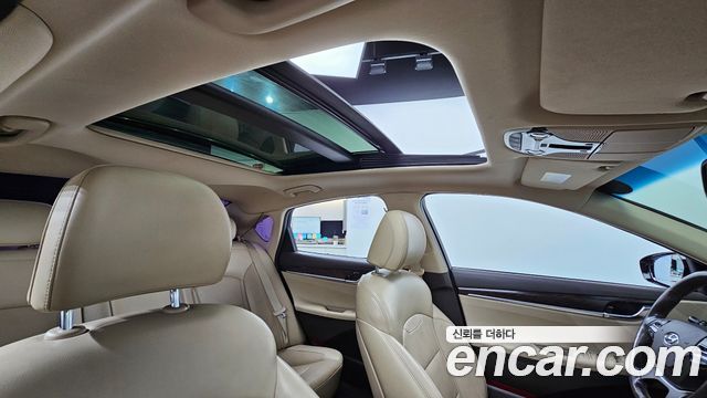 Hyundai Grandeur 2017 — photo 25