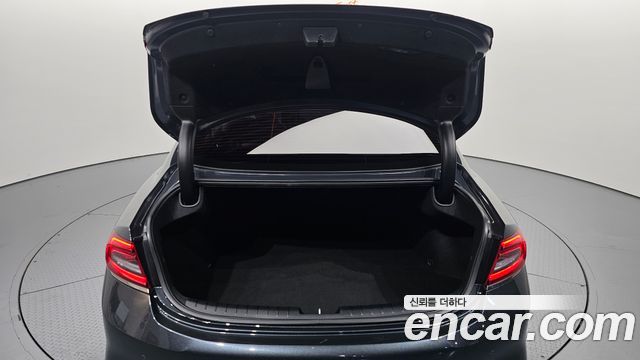 Hyundai Grandeur 2017 — photo 26